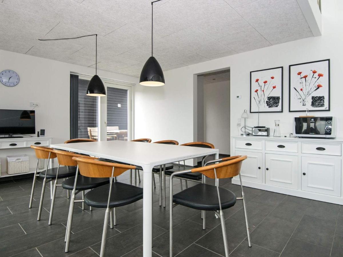 6 Person Holiday Home In R M Sonderby  Room photo